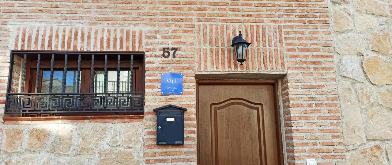 Higuera de las Dueñas La Higuera De Gredosヴィラ エクステリア 写真